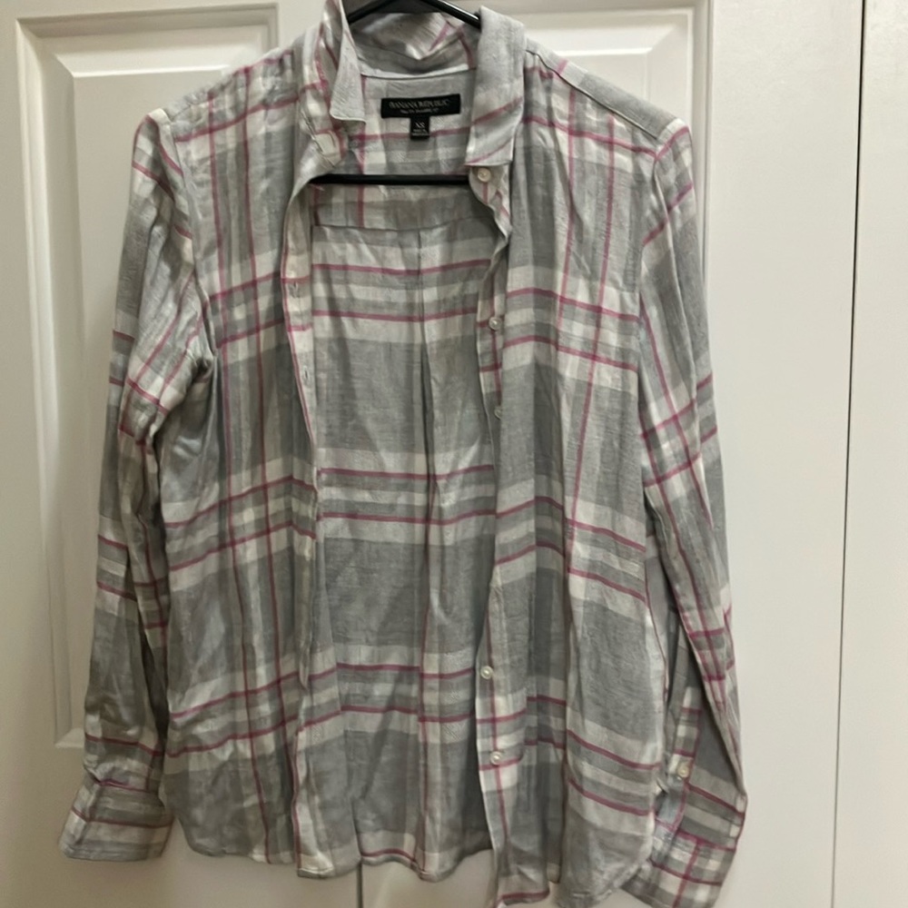 Banana Republic Plaid Shirt Women’s XS Dillion Classic Fit